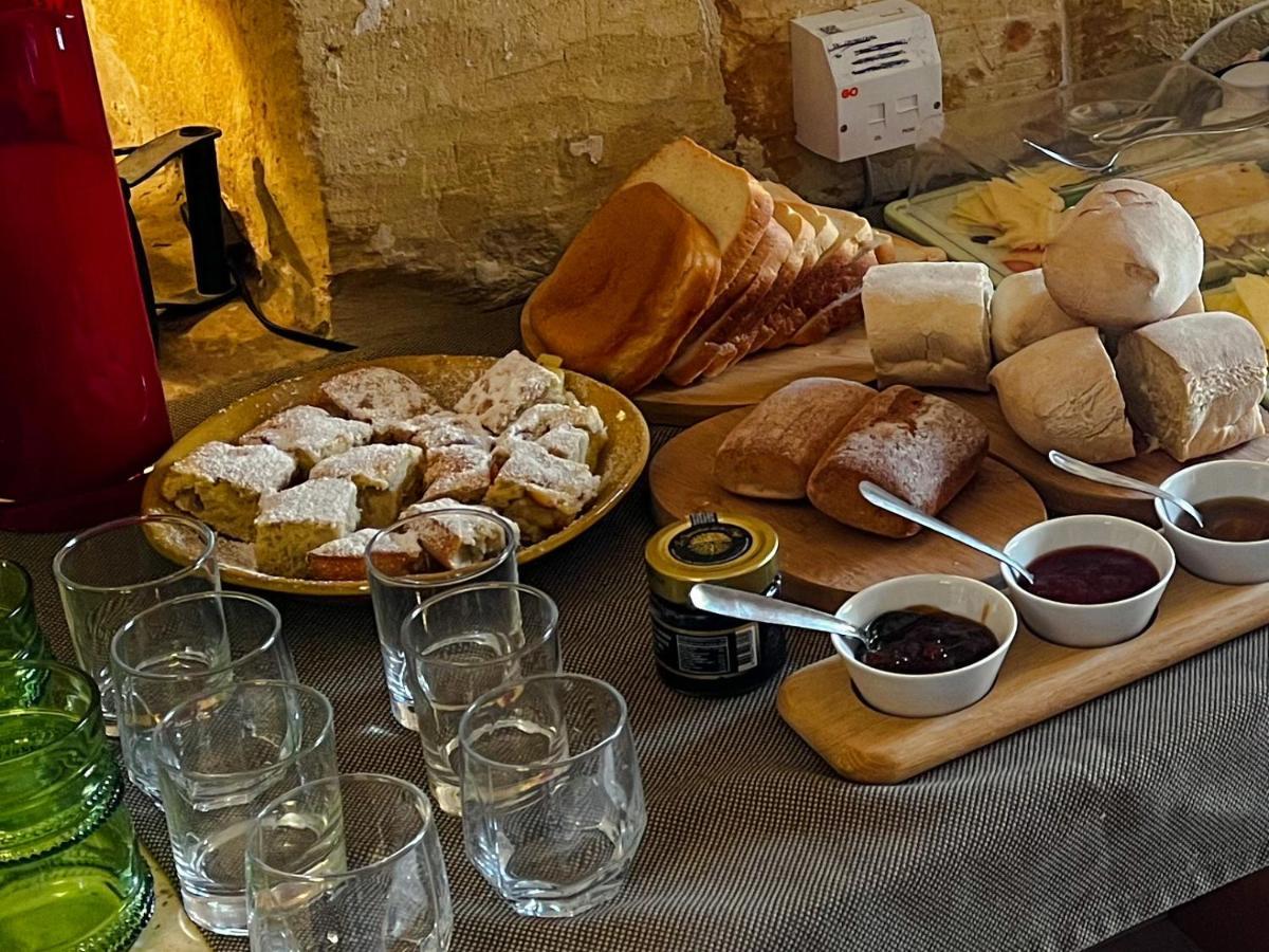 Encanto Vegetarian Bed & Breakfast Bed & Breakfast Xaghra Bagian luar foto